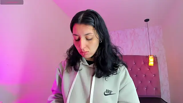 Snapshot of Iris__77 chatting on 23, 11, 2025 Iris 77 online show from 23, 11, 2025