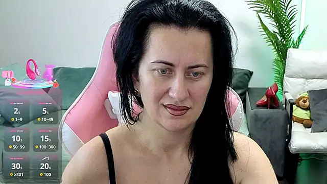 monnica vibe  online show from 29, 9, 2025