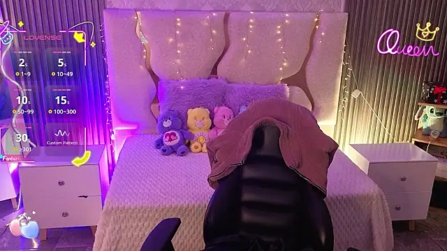 Ixchel tay online show from 22, 3, 2026