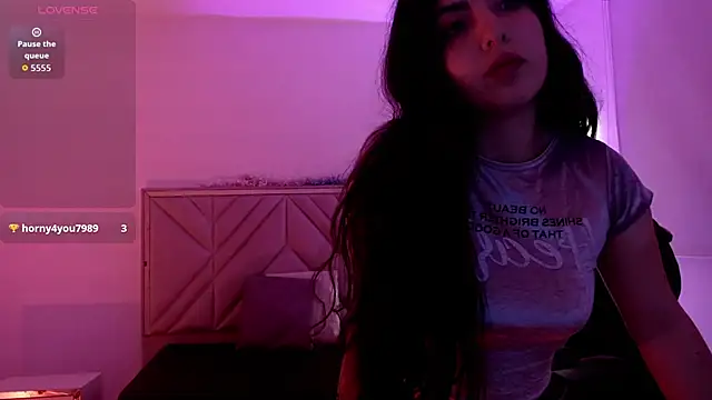 Ixchel tay online show from 10, 11, 2025