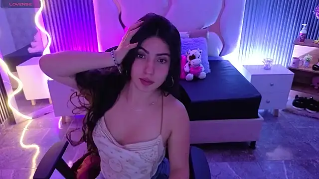 Snapshot of Ixchel_tay chatting on 7, 5, 2026 Ixchel tay online show from 7, 5, 2026