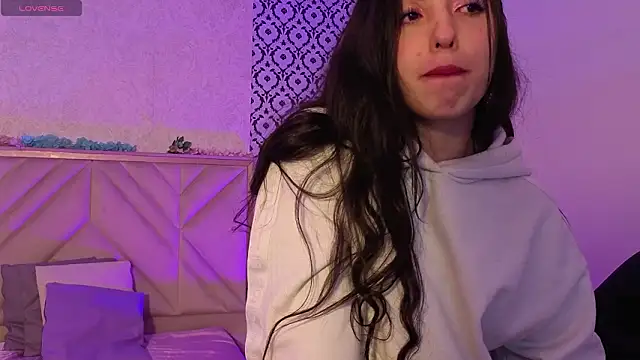 Ixchel tay online show from 19, 3, 2026