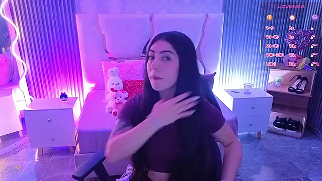 Ixchel tay online show from 22, 4, 2026