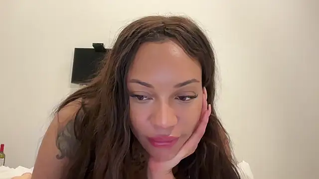 realrockybee1 online show from 24, 10, 2025