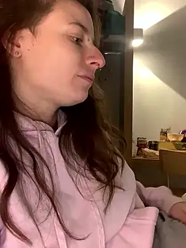 GoldenPussy1329 online show from 8, 2, 2026