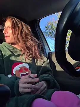 GoldenPussy1329 online show from 18, 11, 2025