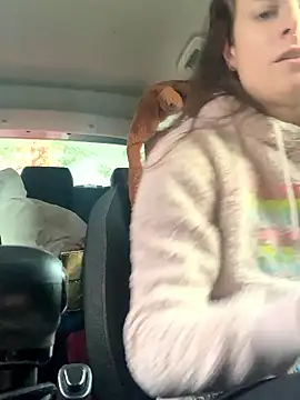 GoldenPussy1329 online show from 12, 1, 2026