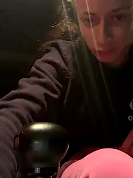 GoldenPussy1329 online show from 29, 10, 2025