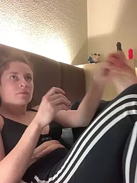 GoldenPussy1329 online show from 14, 3, 2026