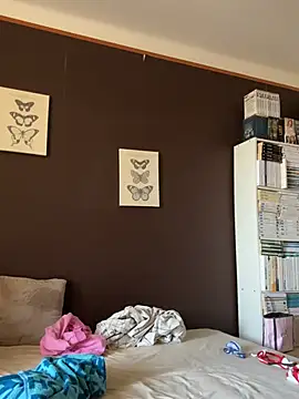 GoldenPussy1329 online show from 27, 6, 2026