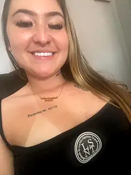 Snapshot of alegata27 chatting on 23, 10, 2025 alegata27 online show from 23, 10, 2025