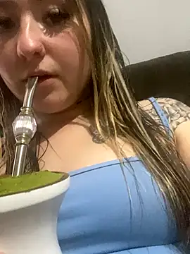 Snapshot of alegata27 chatting on 9, 10, 2025 alegata27 online show from 9, 10, 2025