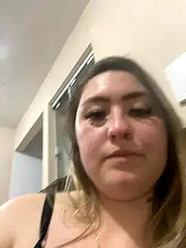 Snapshot of alegata27 chatting on 29, 9, 2025 alegata27 online show from 29, 9, 2025