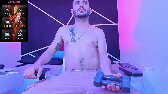 VynnyBlacke  online show from 12, 10, 2025