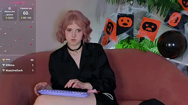 luna son online show from 20, 10, 2025