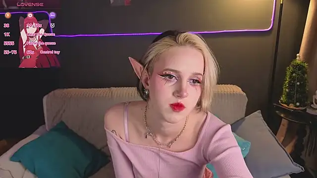 luna son online show from 8, 1, 2026