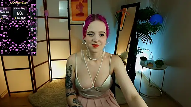 luna son online show from 7, 10, 2025