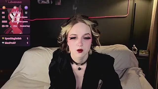 luna son online show from 24, 3, 2026