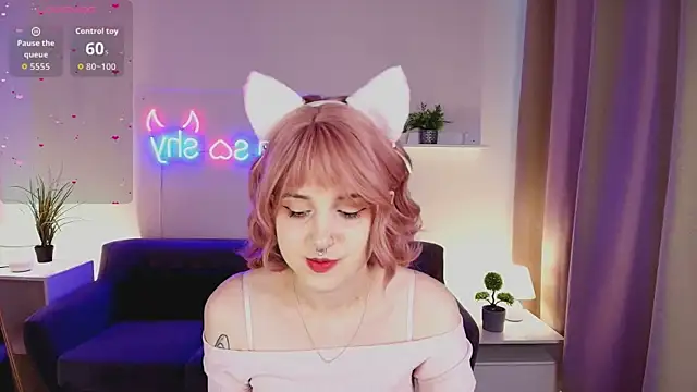 luna son online show from 21, 10, 2025