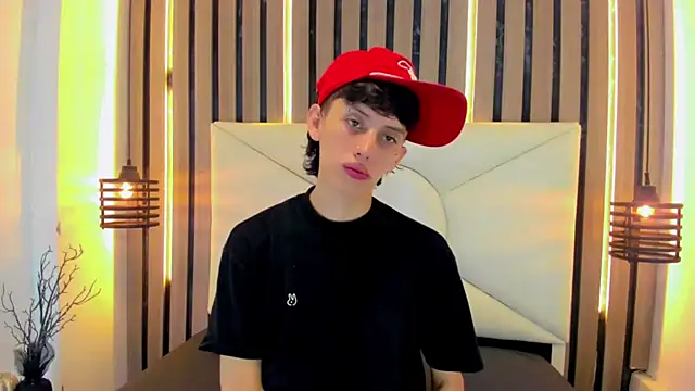 Snapshot of thaigo_twink38 chatting on 7, 7, 2026 thaigo twink38 online show from 7, 7, 2026