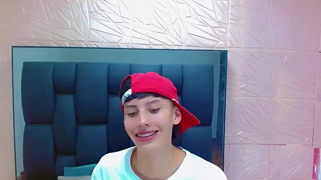 thaigo twink38 online show from 5, 2, 2026