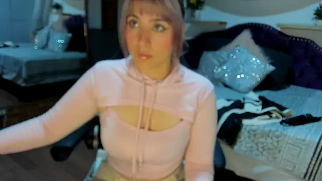 sophialyh 1 online show from 5, 11, 2025