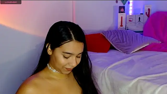 Sofi Booty07 online show from 1, 10, 2025