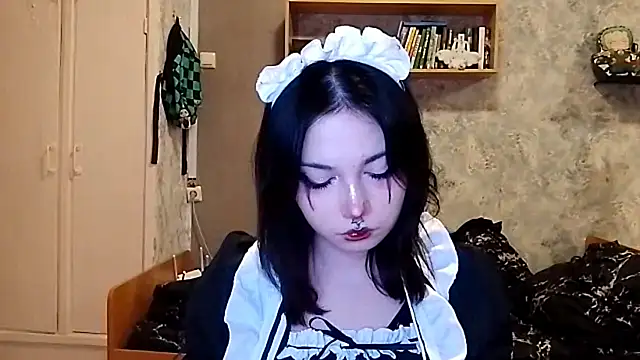 Snapshot of Beeping_Creature chatting on 31, 10, 2025 Beeping Creature online show from 31, 10, 2025