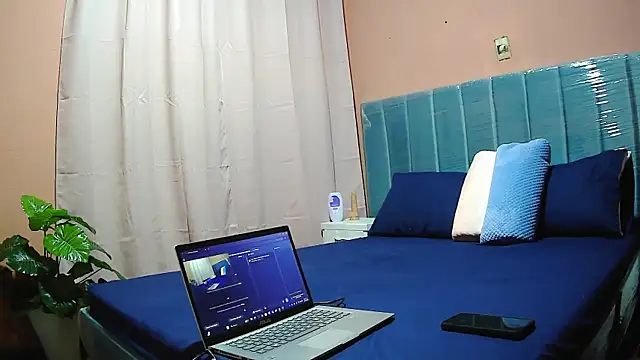 MissAsly online show from 16, 10, 2025