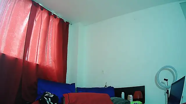 MissAsly online show from 2, 12, 2025