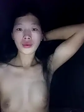 Snapshot of Khanhu_xx chatting on 12, 11, 2025 Khanhu xx online show from 12, 11, 2025