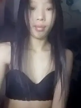 Snapshot of Khanhu_xx chatting on 23, 11, 2025 Khanhu xx online show from 23, 11, 2025