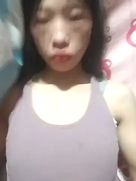 Snapshot of Khanhu_xx chatting on 8, 10, 2025 Khanhu xx online show from 8, 10, 2025