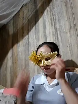 Tuyet xx online show from 18, 10, 2025