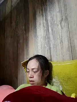 Tuyet xx online show from 17, 11, 2025