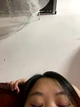 Phuong xx online show from 2, 10, 2025