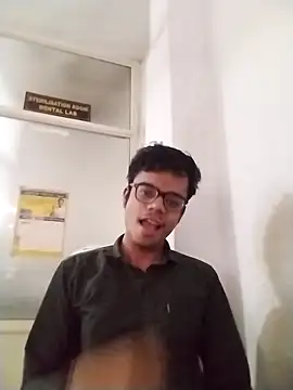 sexybobby13 online show from 5, 2, 2026