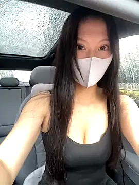 Snapshot of xiaojiu-6 chatting on 18, 10, 2025 xiaojiu-6 online show from 18, 10, 2025