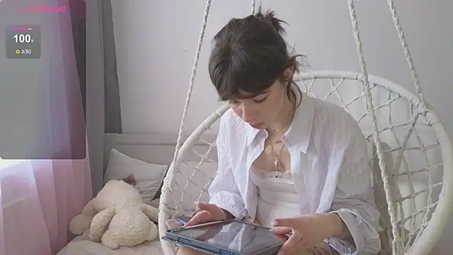 Sexy frie online show from 6, 3, 2026