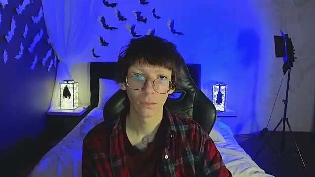 TommieHi online show from 31, 10, 2025