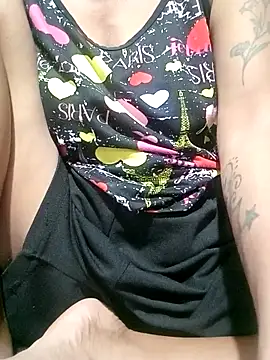 Snapshot of Hotmommax chatting on 6, 10, 2025 Hotmommax online show from 6, 10, 2025