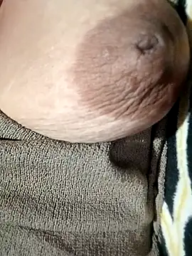 Snapshot of Hotmommax chatting on 26, 10, 2025 Hotmommax online show from 26, 10, 2025