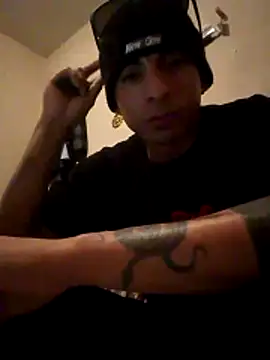 Tucloroformosexxx online show from 3, 4, 2026