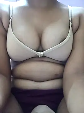 Snapshot of sweetysmita chatting on 7, 11, 2025 sweetysmita online show from 7, 11, 2025