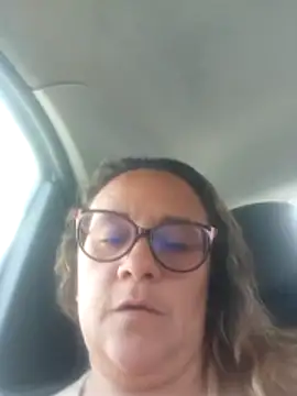 Annie deluxe 19 online show from 7, 4, 2026