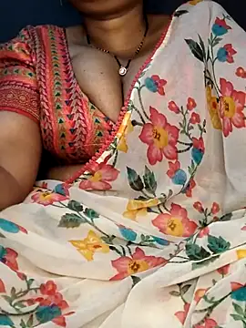 Snapshot of Hot__bhabhi_99 chatting on 23, 6, 2026 Hot bhabhi 99 online show from 23, 6, 2026