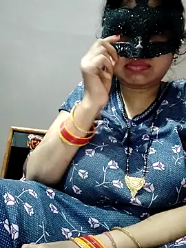 Hot  bhabhi 99 online show from 14, 11, 2025