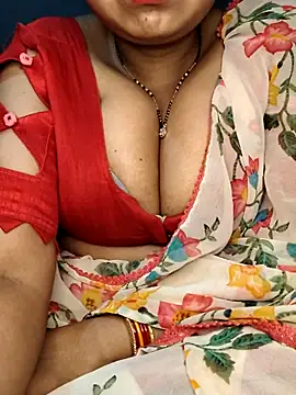 Snapshot of Hot__bhabhi_99 chatting on 15, 6, 2026 Hot bhabhi 99 online show from 15, 6, 2026