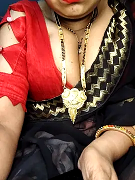 Snapshot of Hot__bhabhi_99 chatting on 20, 6, 2026 Hot bhabhi 99 online show from 20, 6, 2026