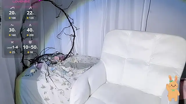 Beebeo00 online show from 5, 10, 2025